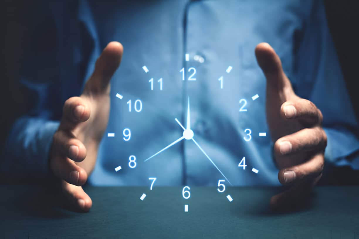 5 erros comuns no uso do relógio ponto e como evitá-los